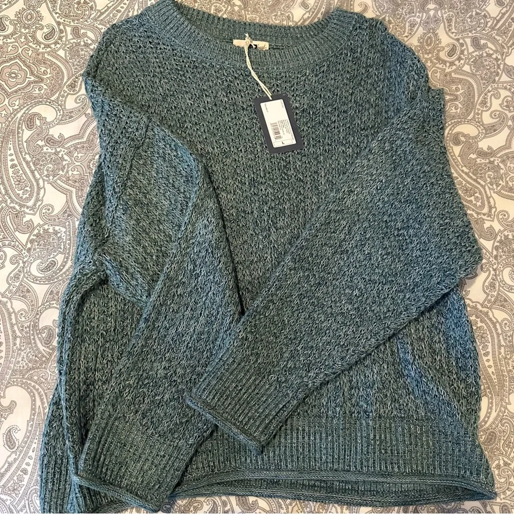 Universal Thread (Target) sweater - Picture 1 of 3